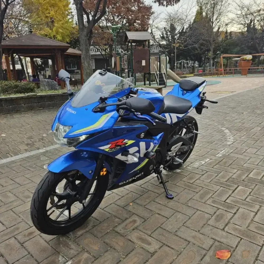 Gsxr125 2019년식 판매합니다