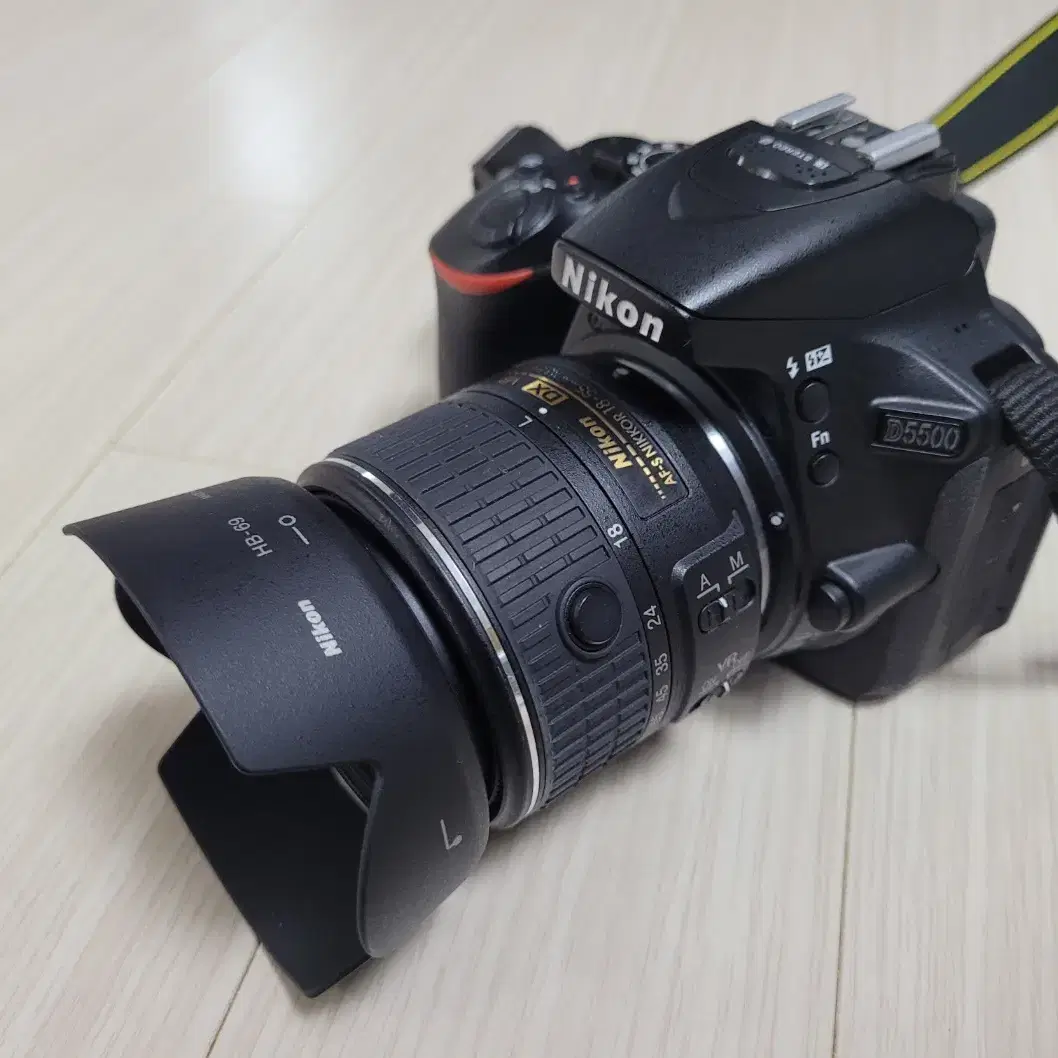 A급 니콘 DSLR 카메라 D5500 과 18-55 렌즈 세트