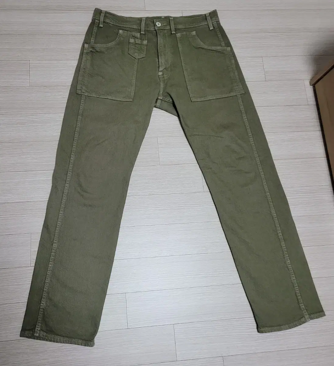 Levis RED 505 STAY LOOSE UTILITY 올리브 그린