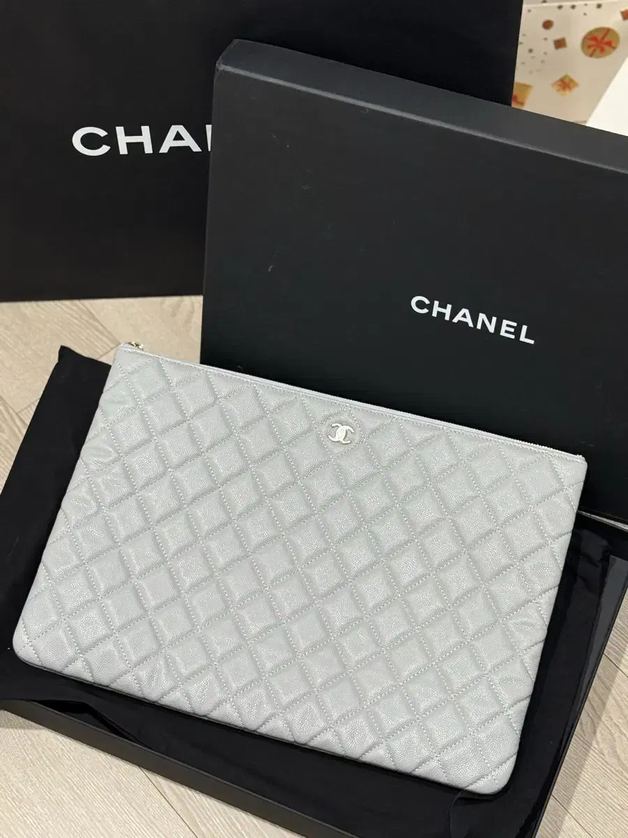 Chanel Caviar Clutch Gray New