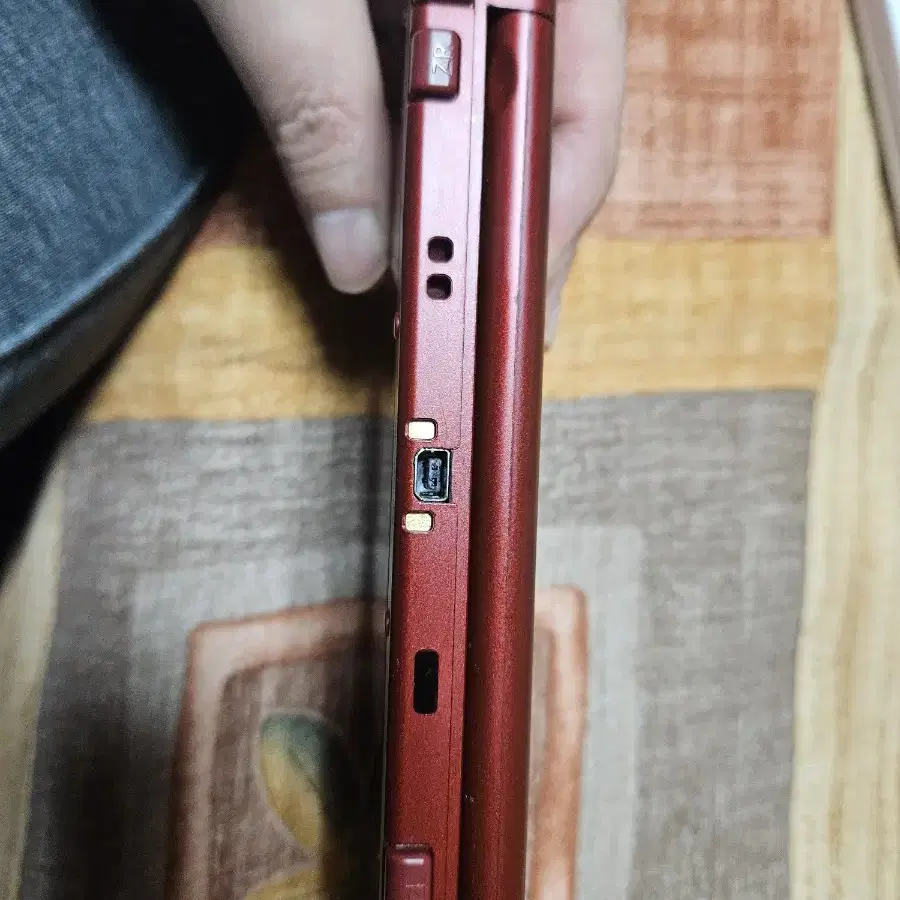 뉴닌텐도 3ds xl + 칩4개 보관함