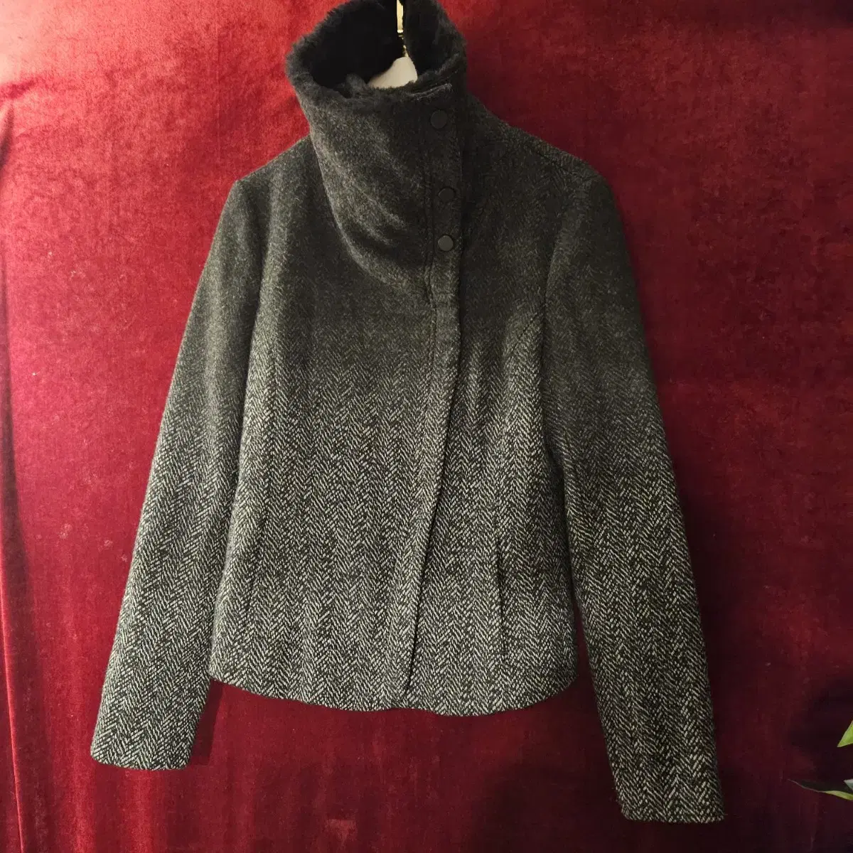 알마니 익스체인지 FAUX FUR 울(wool) 자켓 S size