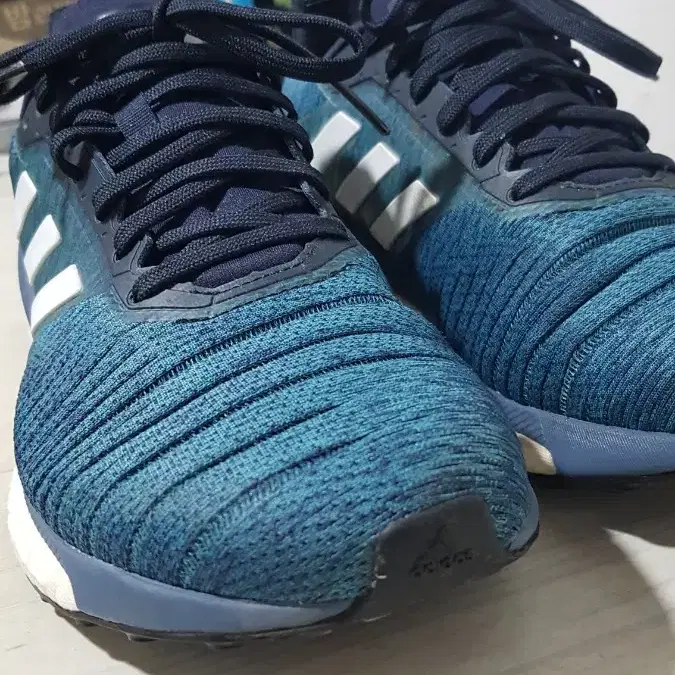 택포 270~275 S급 정품 ADIDAS BOOST 부스트 경량 쿠션화