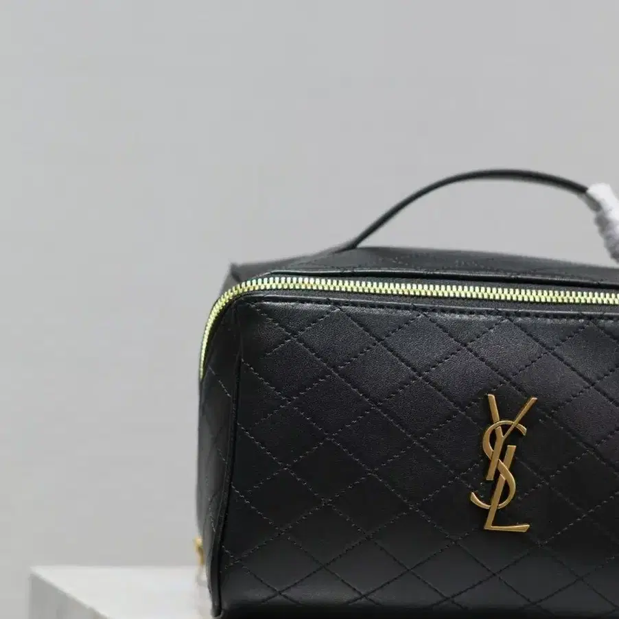 SAINT LAURENT YSL토트 파우치 여행 가방21*13*13cm