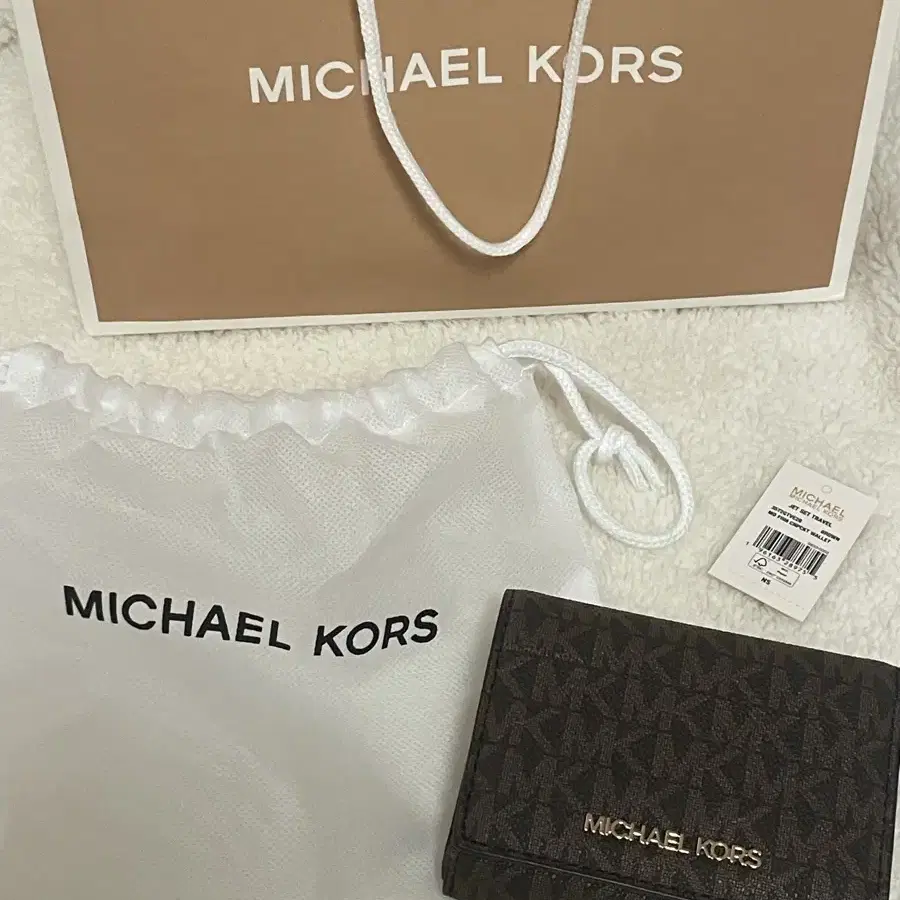 MICHAEL KORS 마이클 코어스 지갑