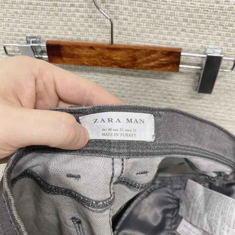 자라 ZARA MAN 데님 흑청바지 31인치 K07646