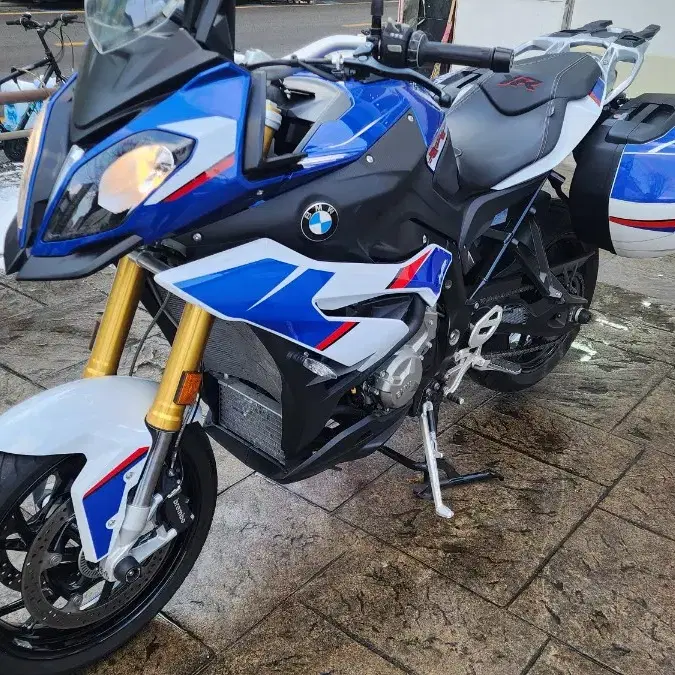 BMW S1000XR HP