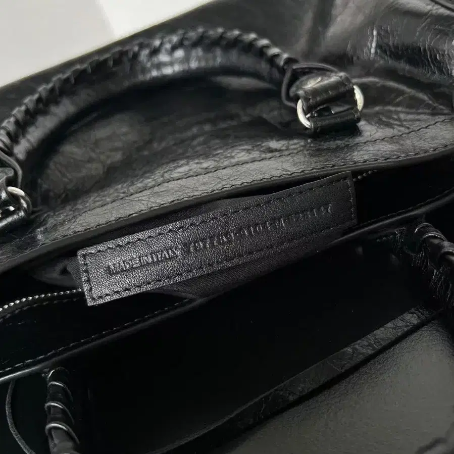 BALENCIAGA S.A.토트 숄더 크로스백29.9*19.1*9.9cm