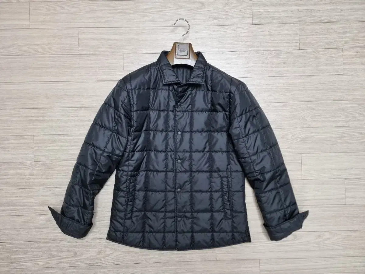 Brilla Perla Il Gusto Black Quilted Lightweight Padded Shirt