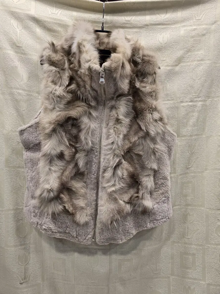 Studiolex fox fur + fleece vest best 66-77