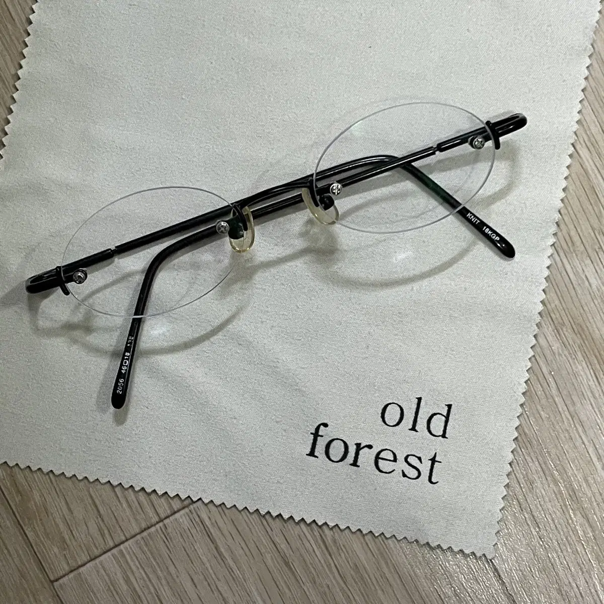 Old forest 오래된 숲 빈티지 무테 안경