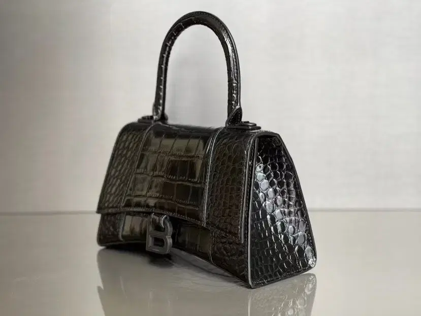 BALENCIAGA S.A.모래시계 핸드백19*8*21cm