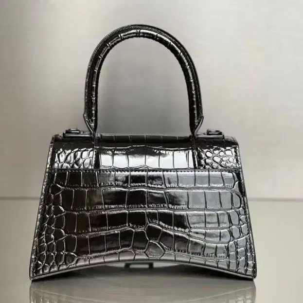 백화점 구매 BALENCIAGA모래시계 핸드백19*8*21cm