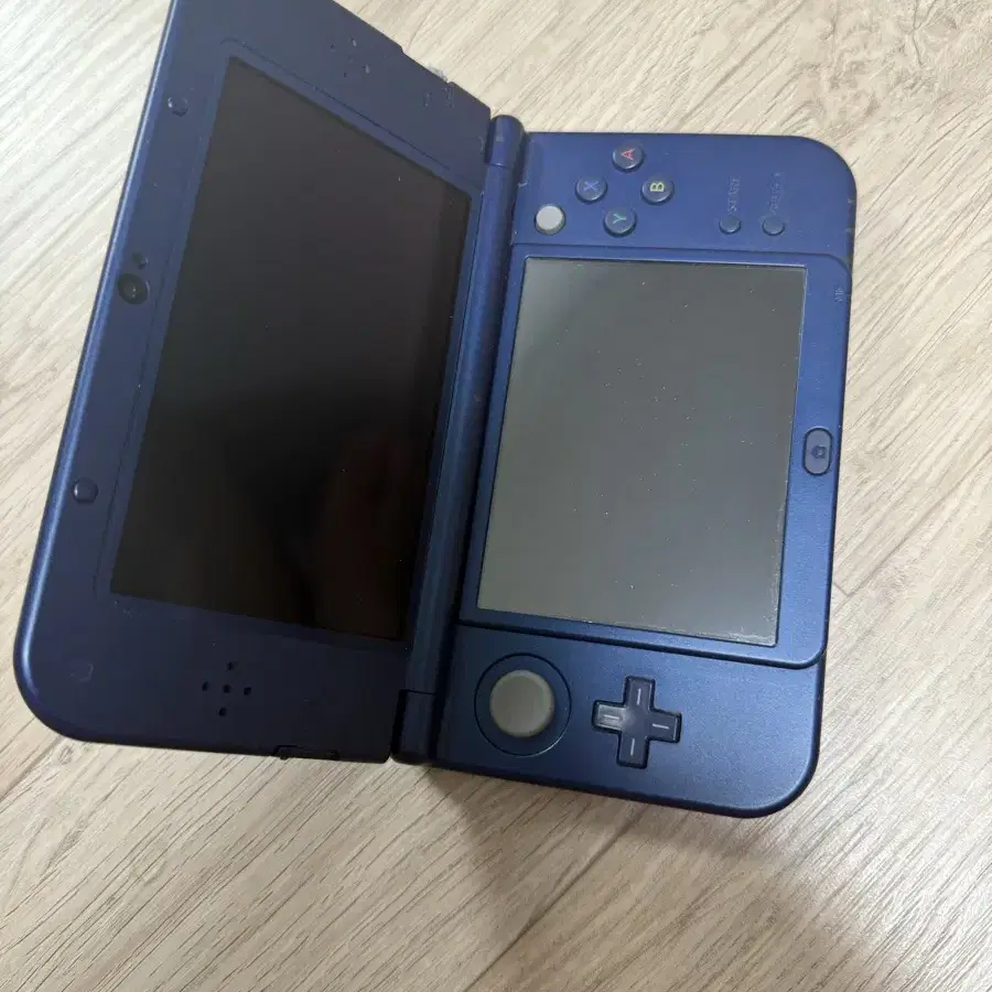 닌텐도 3DS XL 블루