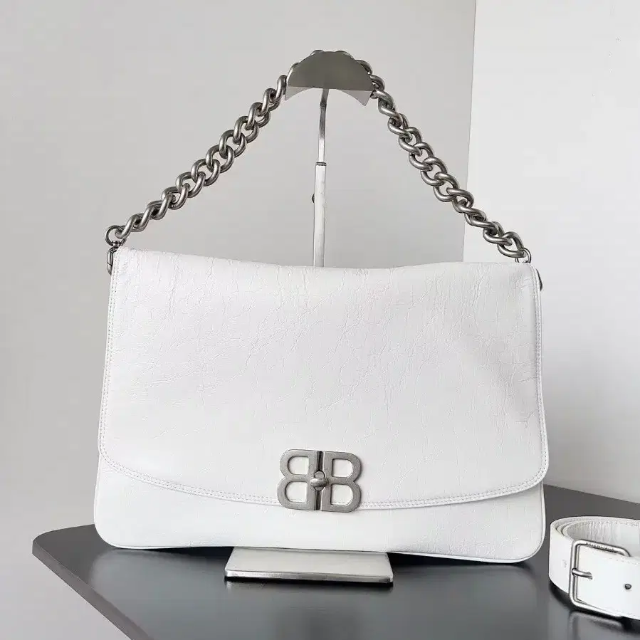 BALENCIAGA S.A.체인 숄더백 토트36*23.8*4cm