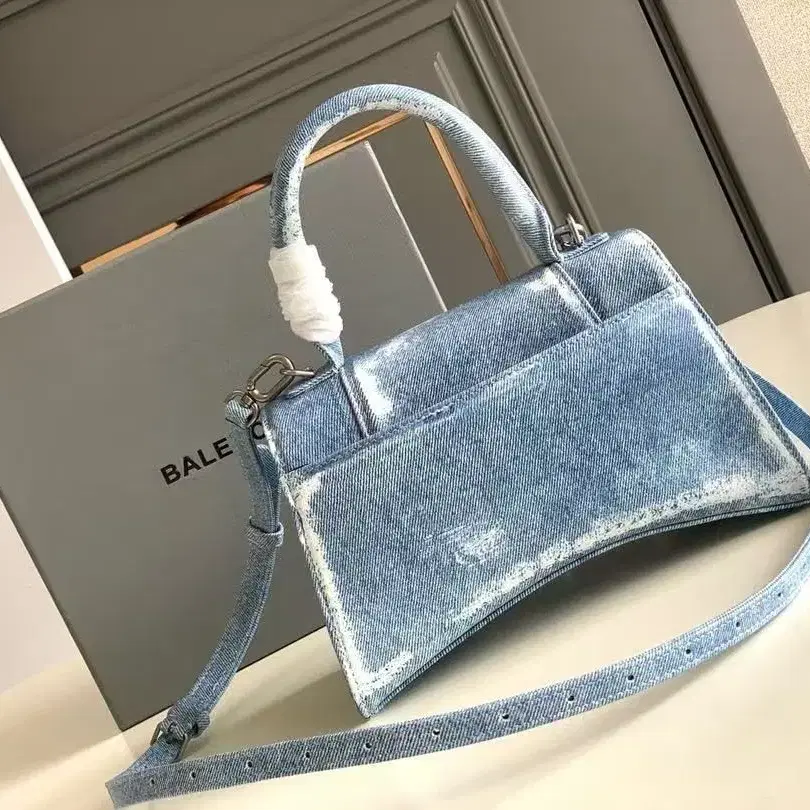 BALENCIAGA S.A.연맹GUCCI모래시계 핸드백23*15*10cm