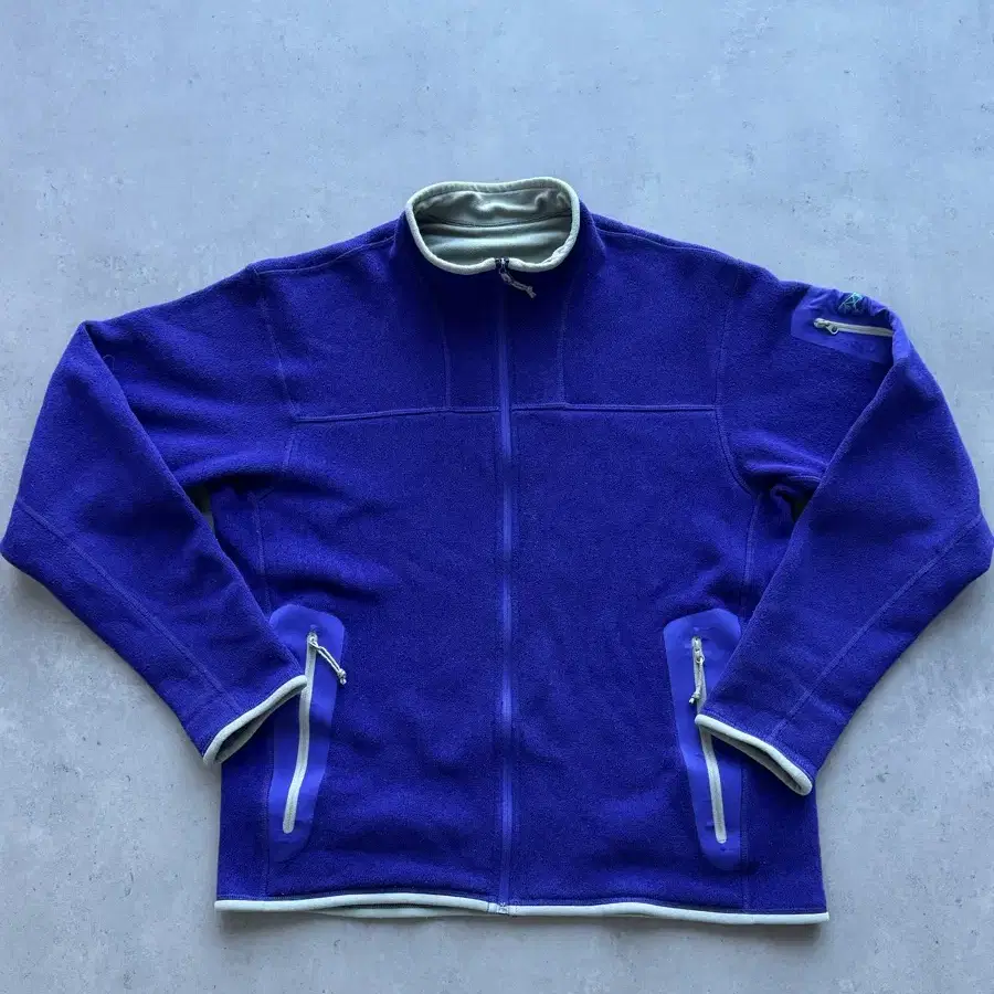 90s Arcteryx Covert Fleece Jacket