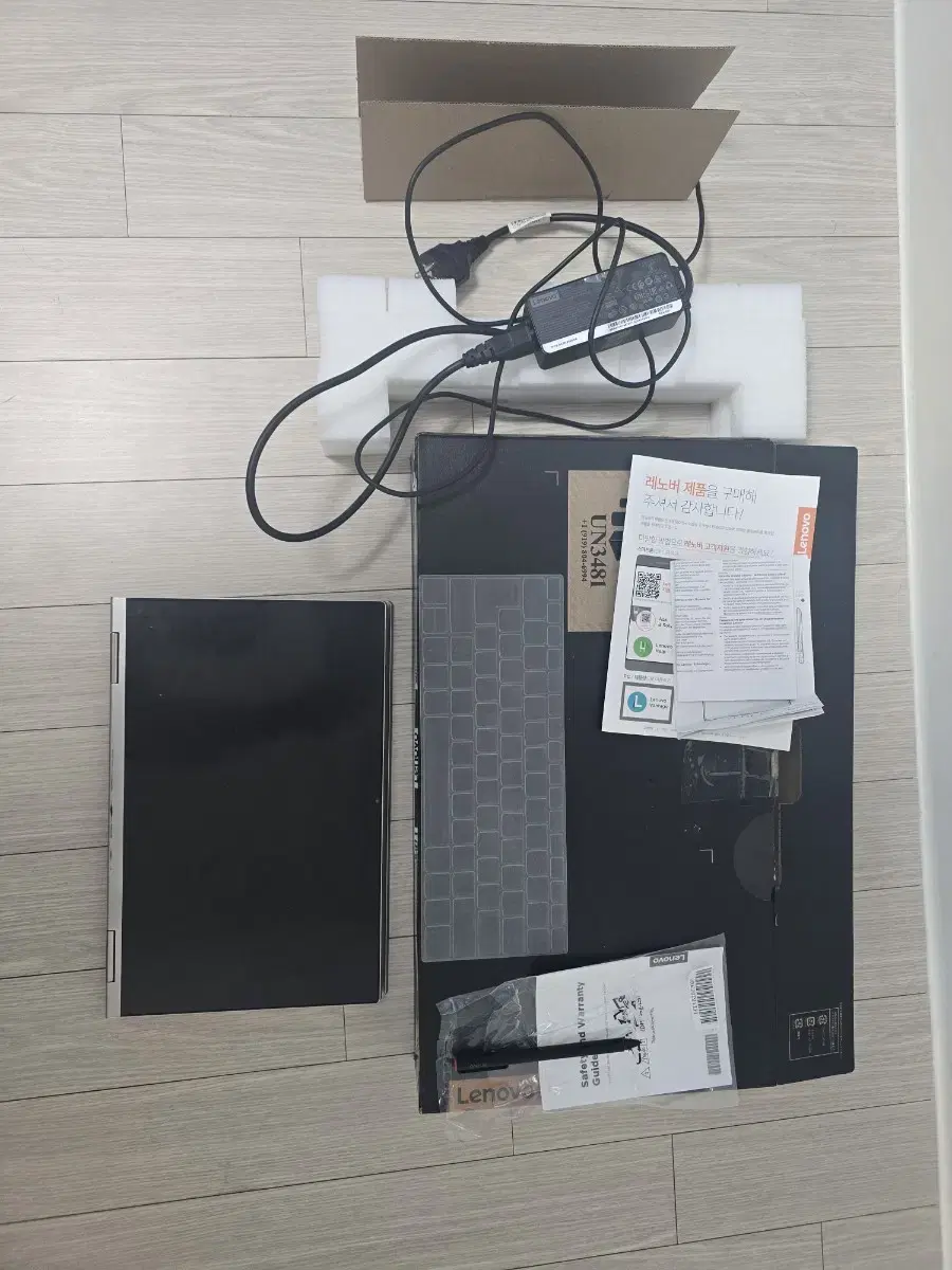 레노버 c740 모니터 안켜지는 레노버 2 in 1  i7 10세대 노트