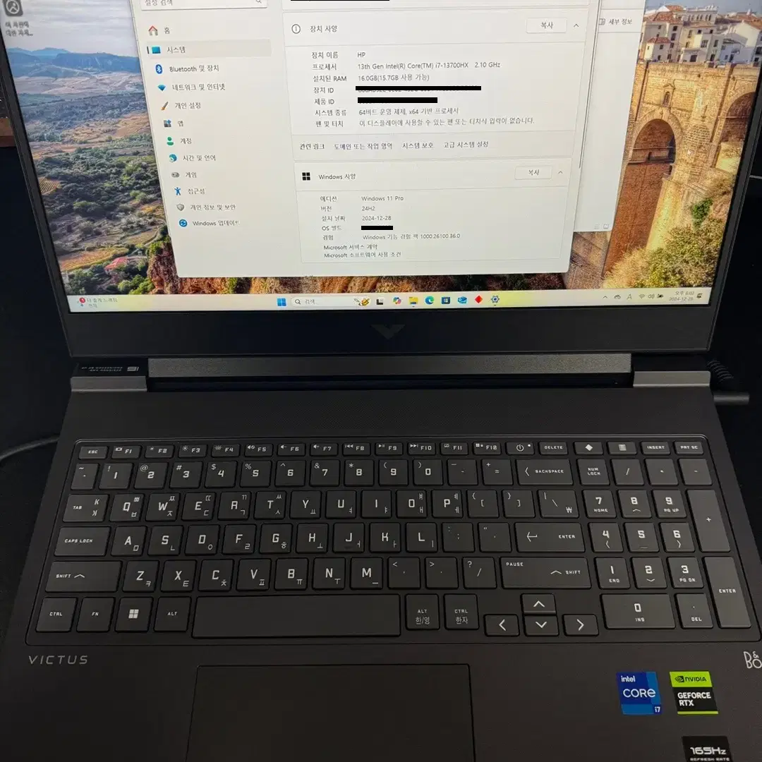 HP 빅터스 r0148TX WIN11 4060  QHD 게이밍노트북