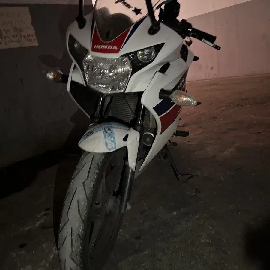 CBR125