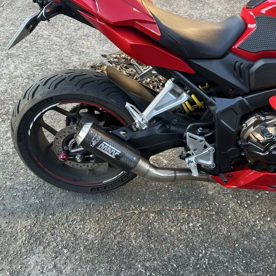 창원 cbr 650r 풀배기 신차컨디션