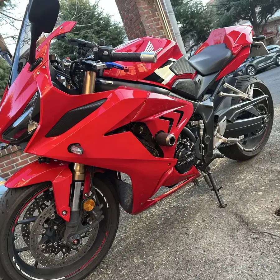 창원 cbr 650r 풀배기 신차컨디션