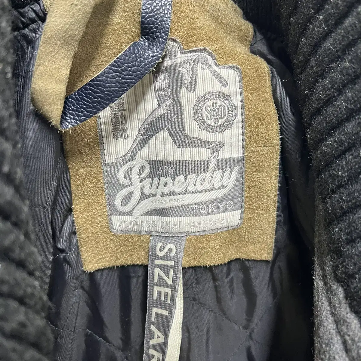 SuperDry/슈퍼드라이가죽야구점퍼/남성100/