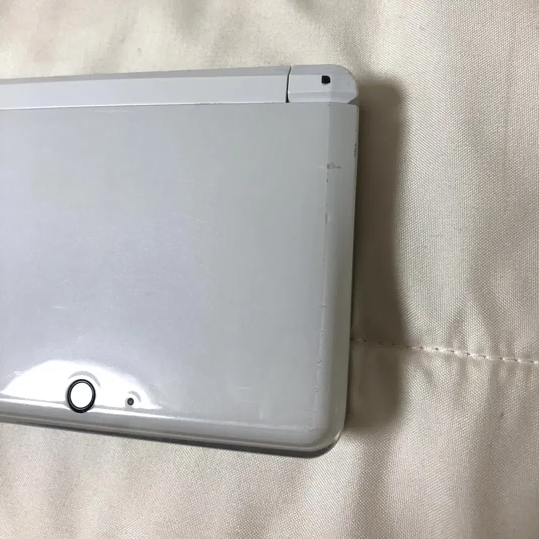 닌텐도 3ds 화이트 일본판