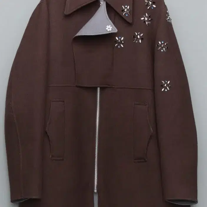 [48] MASU 24FW RAINDROP STUD COAT