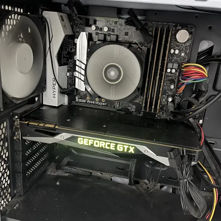 i7-7700 gtx1070 컴퓨터 팔아요