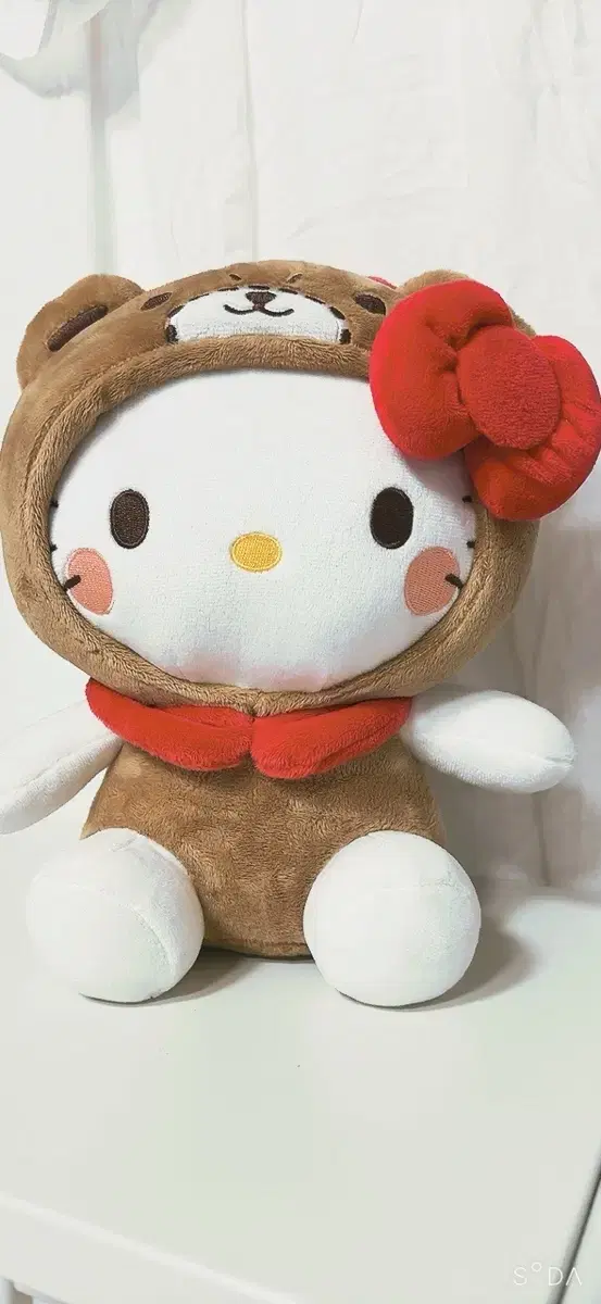 Sanrio Hello Kitty Medium doll (tacx , new, unused)