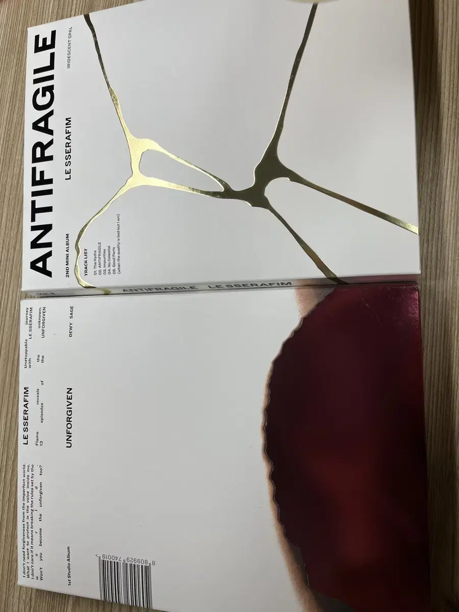 르세라핌 UNFORGIVEN/ANTIFRAGILE