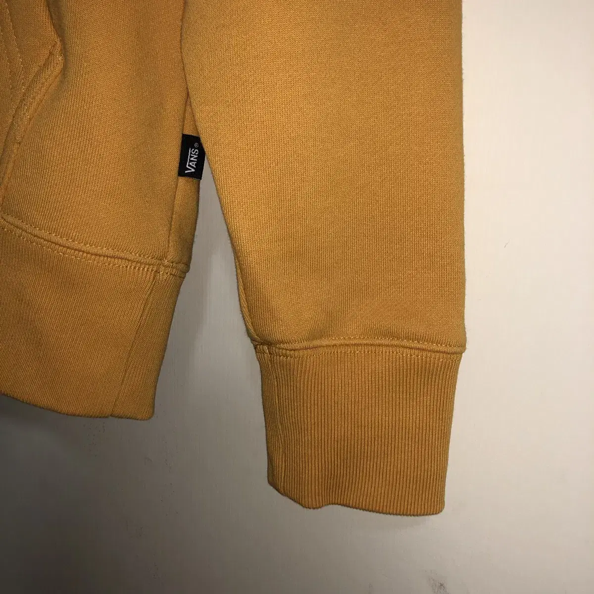 Vintage Vans mango hood t