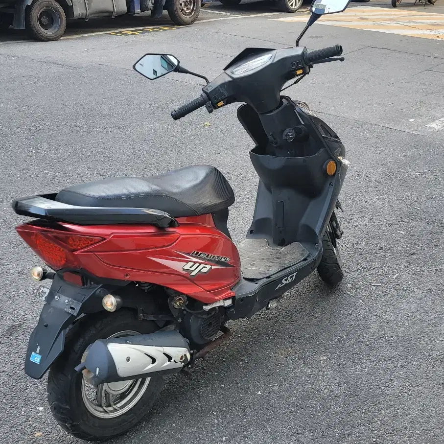 효성 뉴티 50CC 스쿠터 팝니다