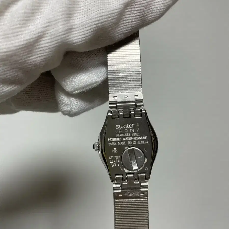 스와치 Swatch 아이러니 irony Swiss made