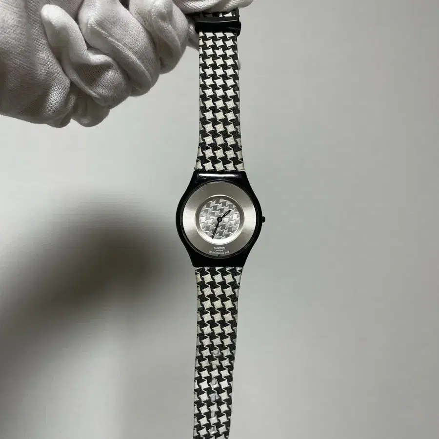 스와치 Swatch AG 2003 Swiss Made