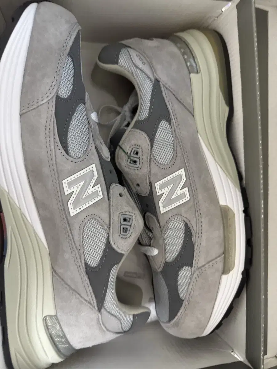 (신품) New Balance 992 GR  290 정픔검스제품