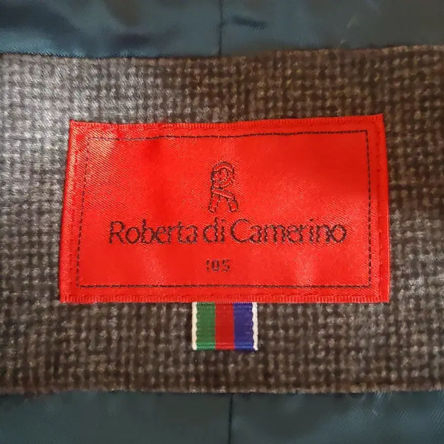 로베르타디까메리노(roberta di camerino) 오리털 패딩 자켓