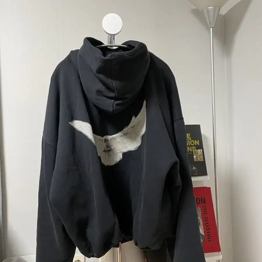 이지갭 발렌시아가 Yeezy Gap Balenciaga 도브 후드