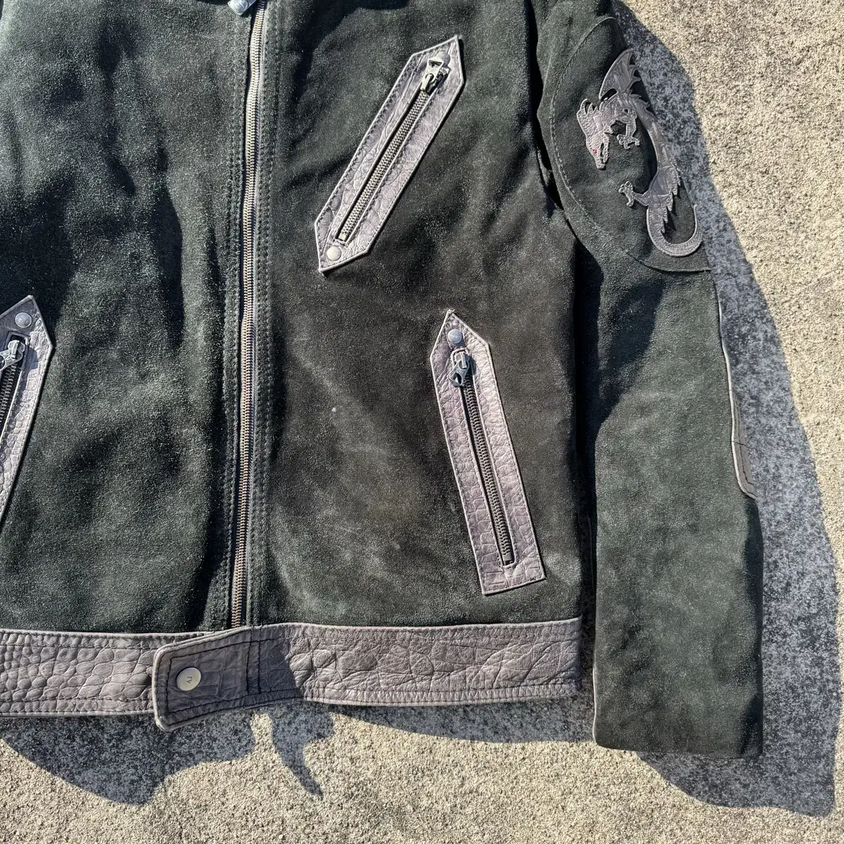 [M~L] Armani Jeans Dragon Hide 가죽 자켓