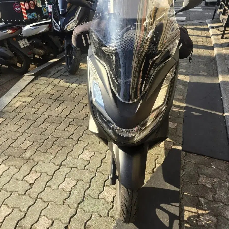 pcx125 22년식 ABS 판매합니다.(내용필독)