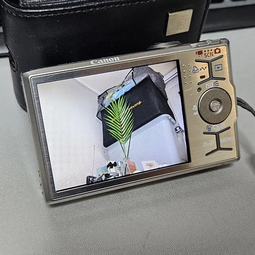 캐논 익서스 IXUS 90 IS 실버 y2k 감성 디카