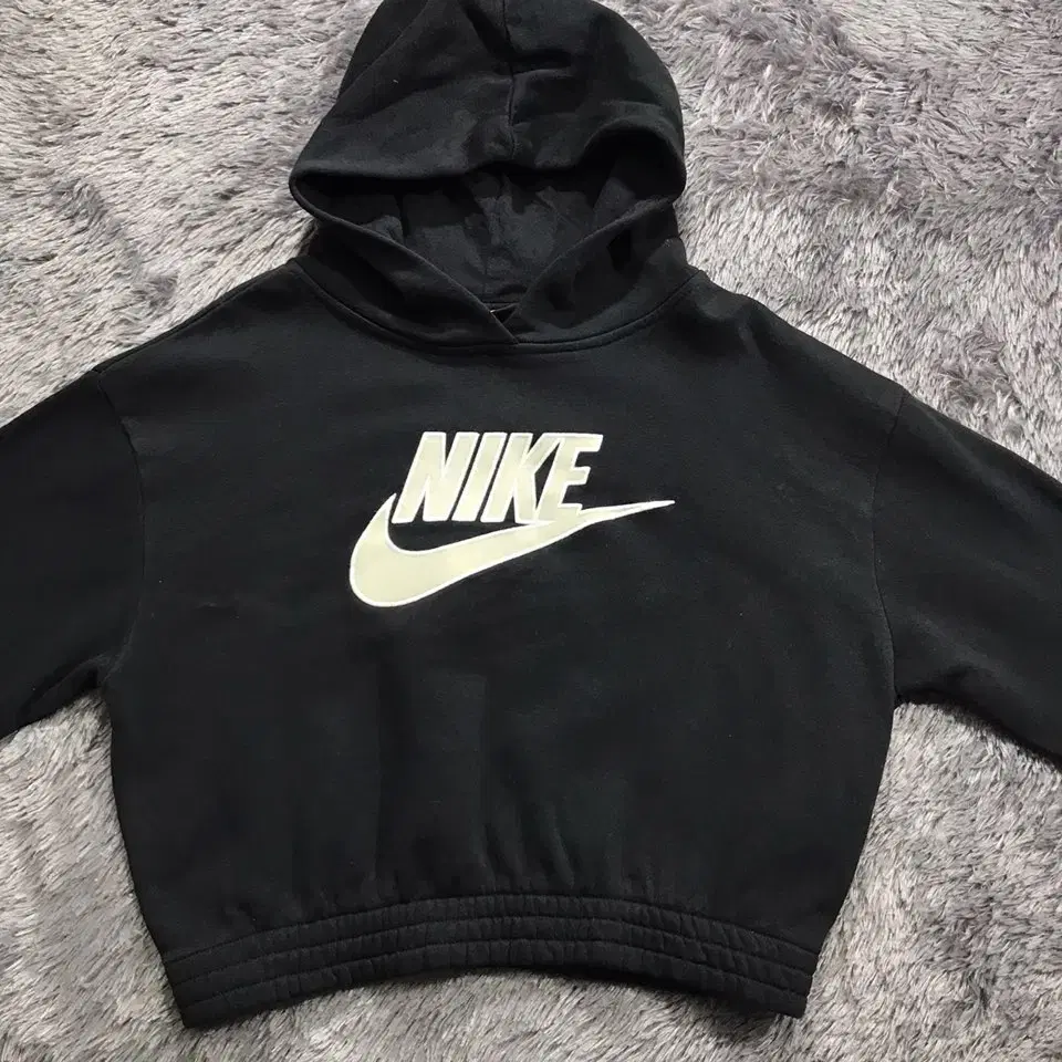 [M-L] 나이키(NIKE) 크롭 후드티셔츠