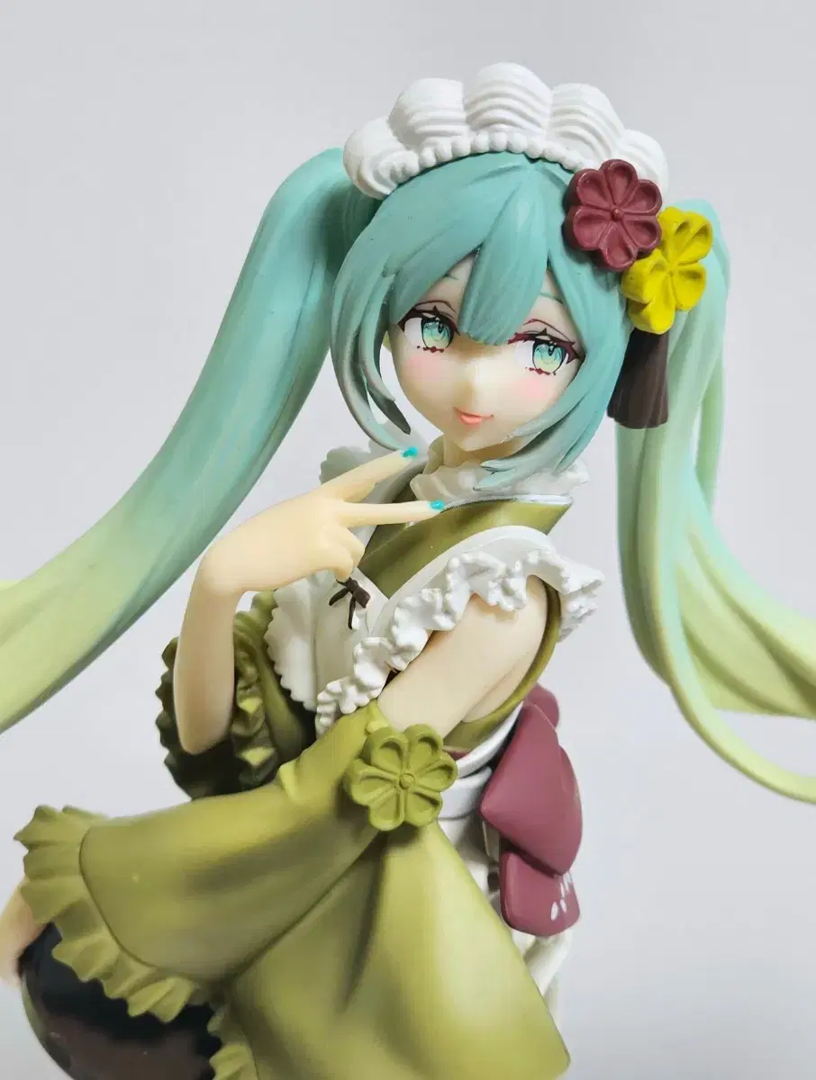 Hatsune Miku Matcha Cafe Figures