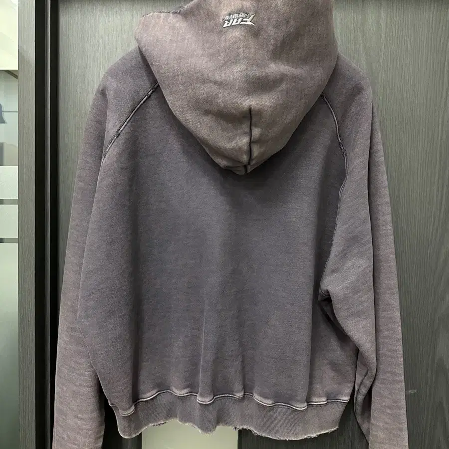 파프롬왓 파아카이브 FAR VINTAGE WASHED HOODIE ZIP