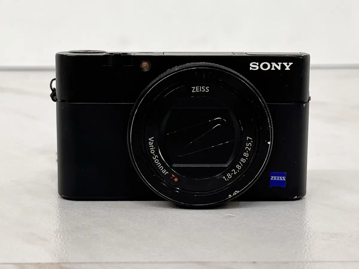 SONY RX100m5 카메라 중고 팝니다