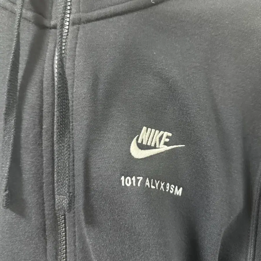 나이키 알릭스 콜라보 Nike x 1017 ALYX 9SM 후드 집업