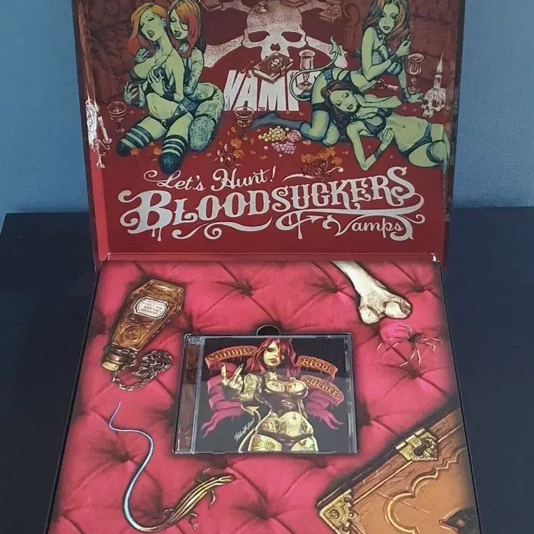 VAMPS 뱀프스 앨범 BLOODSUCKERS 굿즈 한정반 라르크 하이도