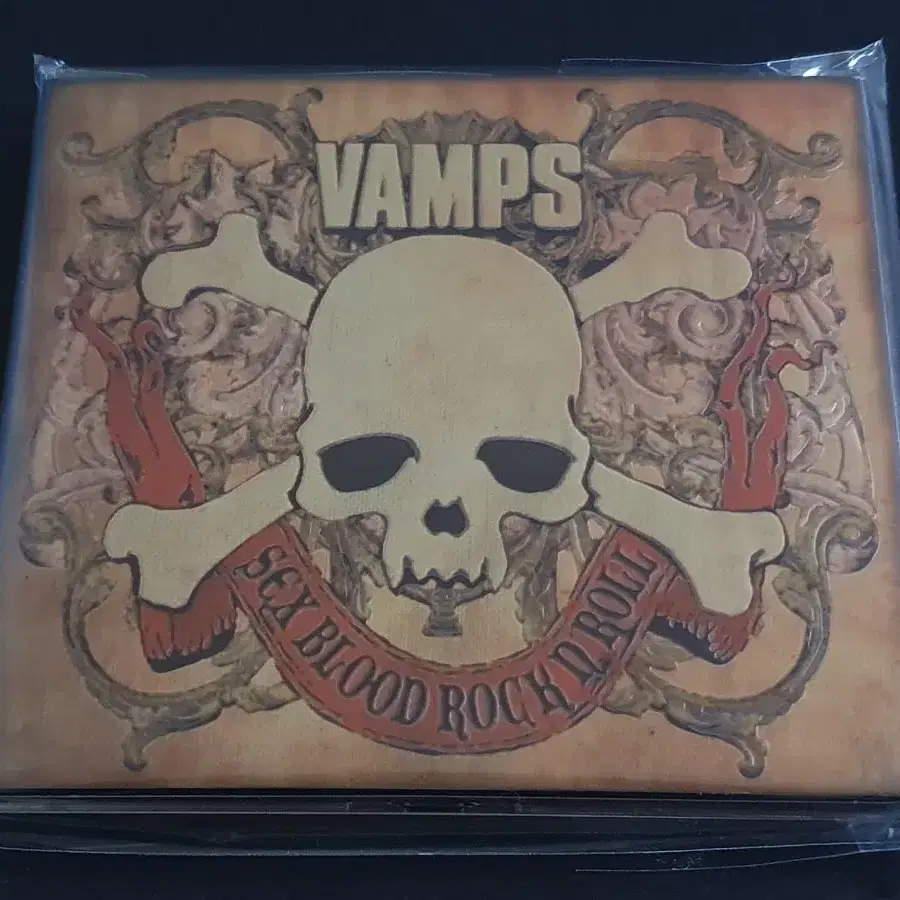 VAMPS 뱀프스 베스트 앨범 (CD+Blu-ray) 라이브영상반 하이도