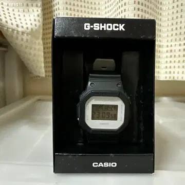 카시오 지샥 G-2900F-8VER